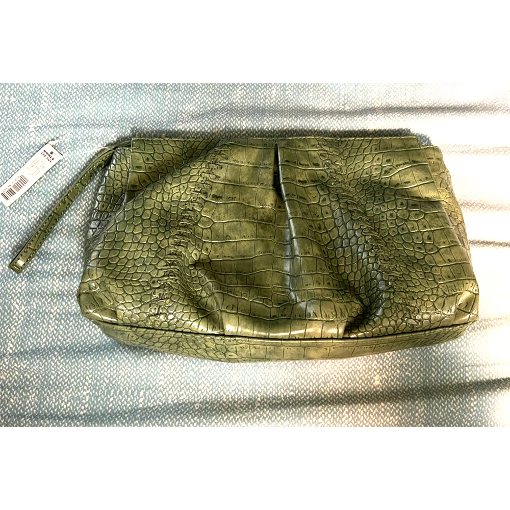 APT 9 light green faux alligator clutch purse 8" x 10"